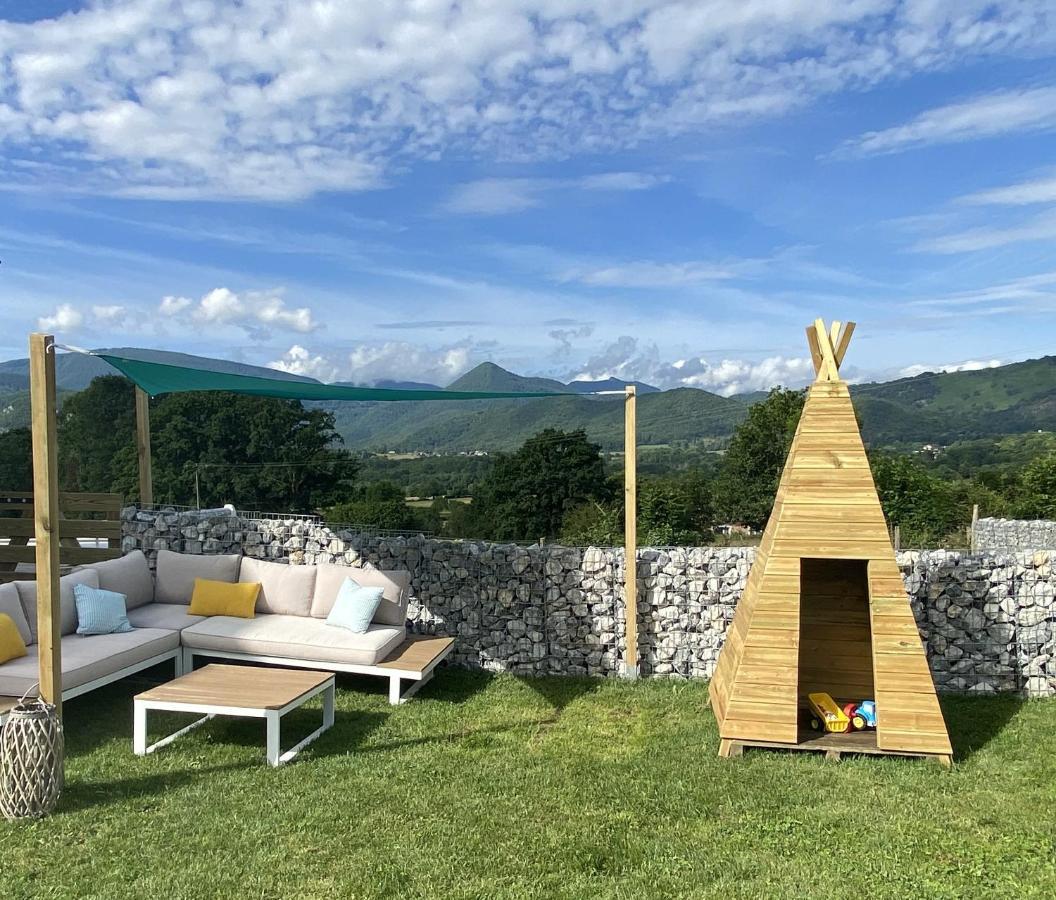 Villa Jacuzzi, Terrain De Petanque Et Aire De Jeux Vue Sur Les Pyrenees Seilhan Екстер'єр фото